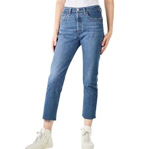 Levi's Premium 501®‎ S Jeans
Women's Raw Hem High
Rise Straight crop Sz 25W
